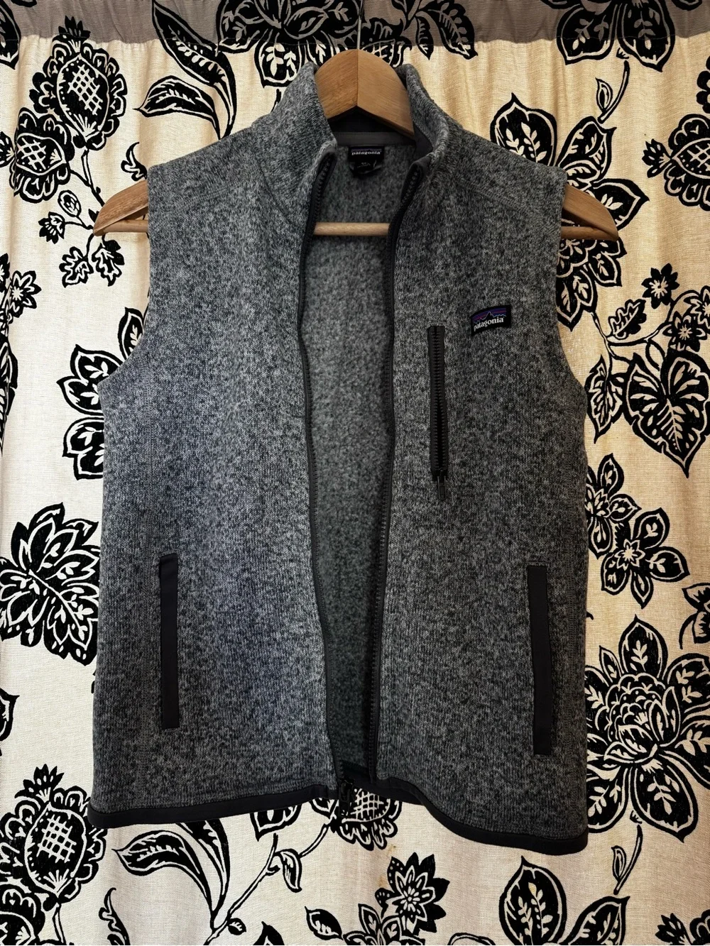 Patagonia Gray Wool-Blend Fleece Vest with Pockets